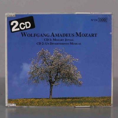 CD. Wolfgang Amadeus Mozart  Mozart Jovial / Un Divertimento Mus