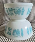 Pyrex Vintage Set Amish Butterprint Cinderalla Bowls White/Turquoise 401/403