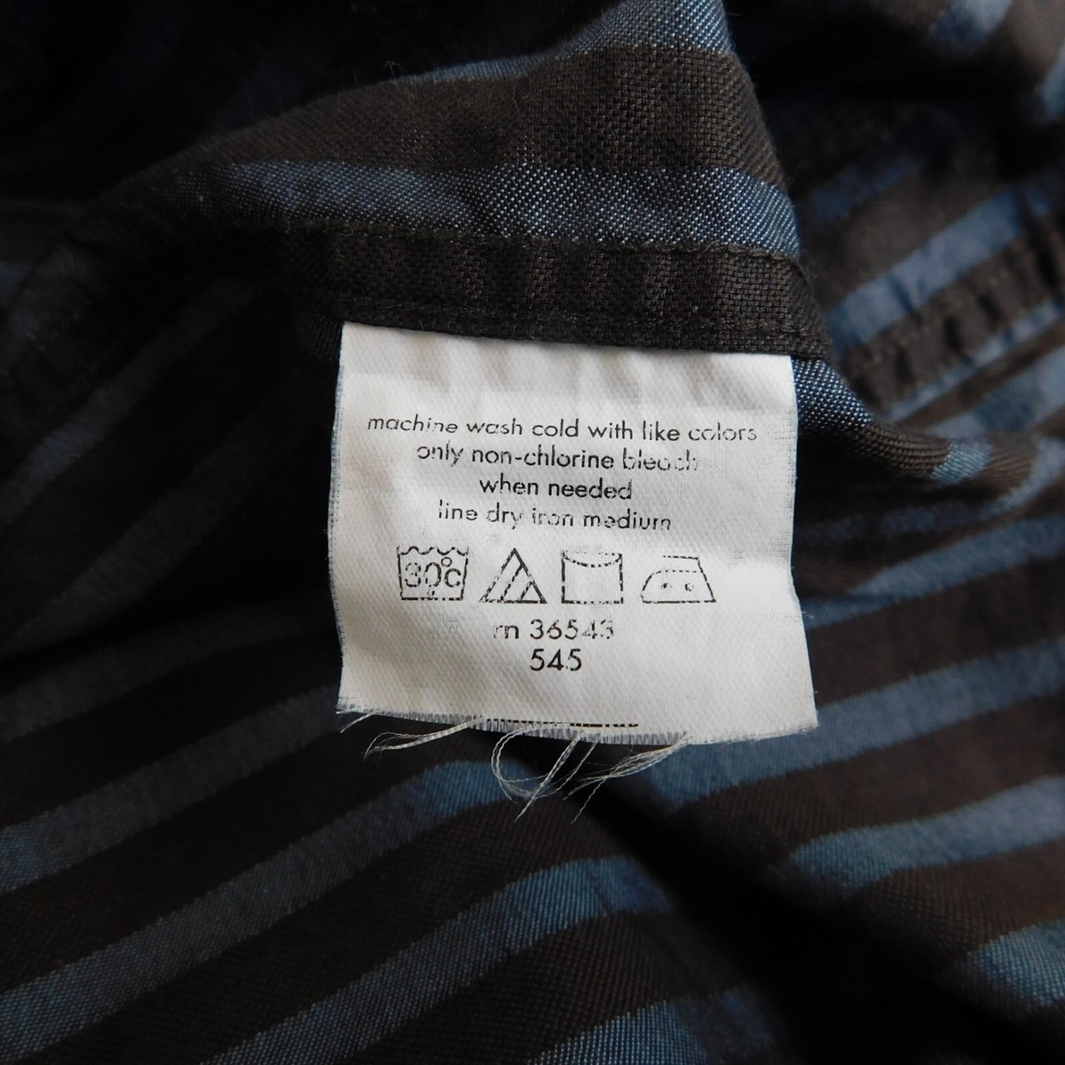BCBG Maxazria Men Blue Black Striped Dress Shirt Long Sleeve Size