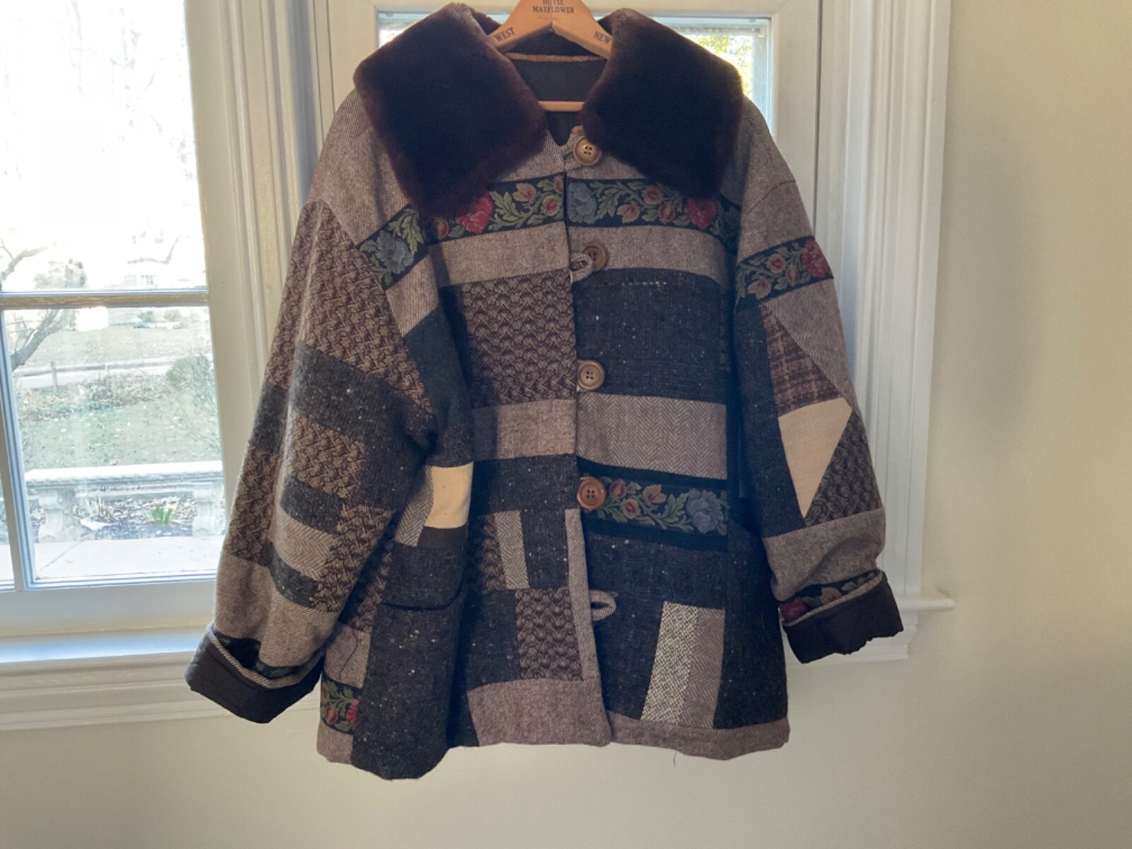 Austria Wool Patchwork Jacket with Shearling Coll… - image 7