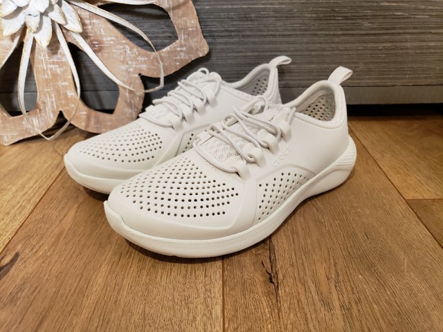 top shoes crocs