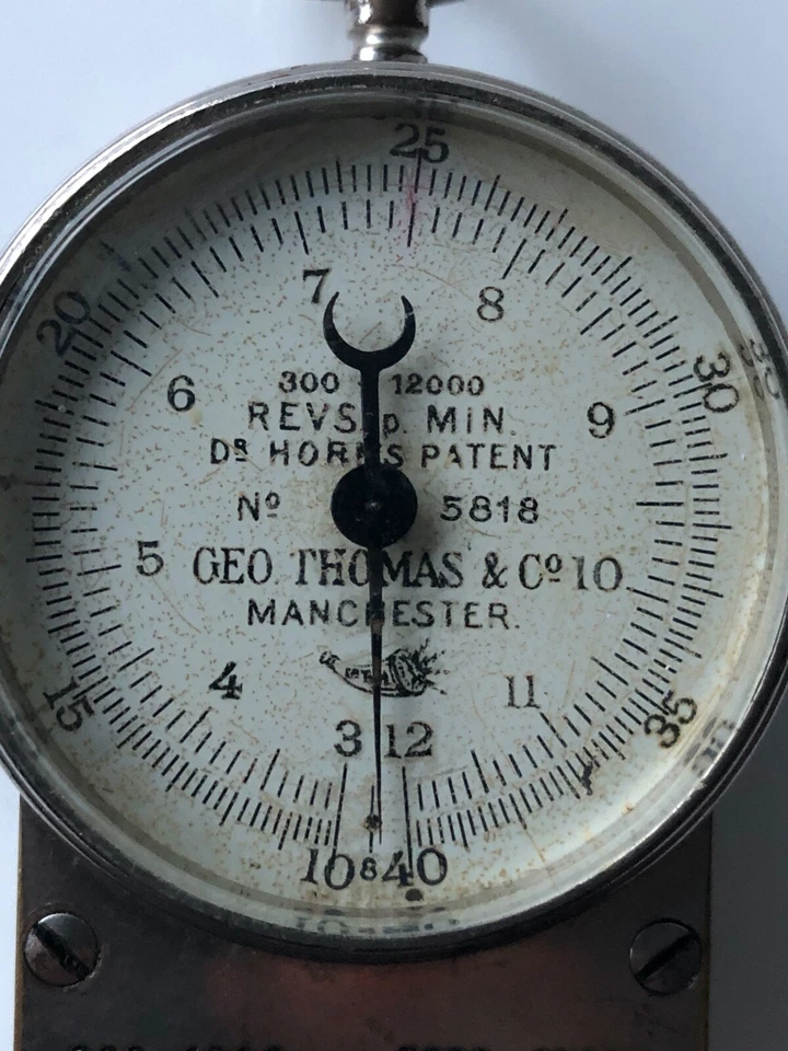 Tacómetro patentado Dr Horns con carcasa de roble 8b, Geo Thomas & Co Manchester Foto 4 de 4