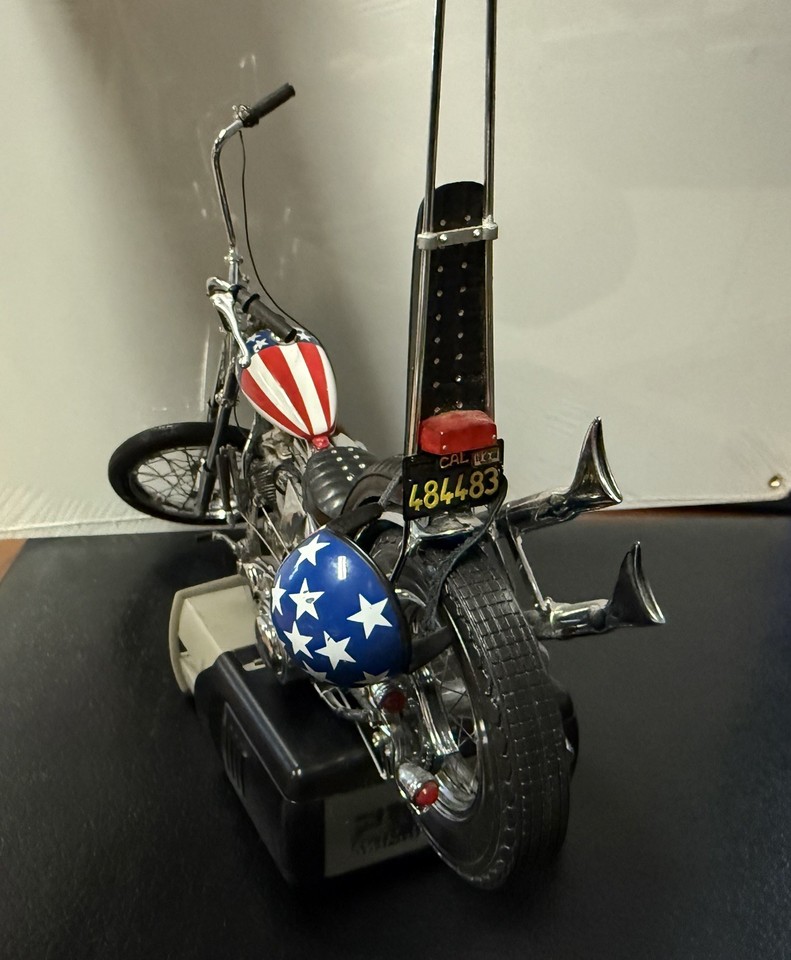 Franklin Mint Harley Davidson Ultimate Chopper Captain America
