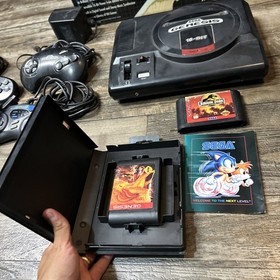 Sega Genesis Model 1 Console System 1601 - Sonic bundle Box W/ Extras (Read)