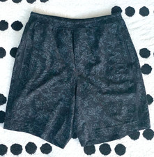 Lululemon Pace Breaker Shorts Mens M Black Lined 9” Inseam Active Gym Athleisure