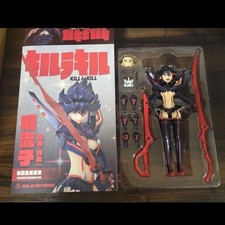 Figura Medicom RAH No.664 Ryuko Matoi Kamui Senketsu Ver Kill la Kill Japón