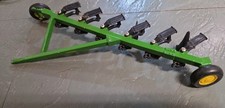 ERTL JOHN DEERE 3600 SEMI-MOUNTED 6-BOTTOM PLOW 1/16 JD-525 MADE IN USA