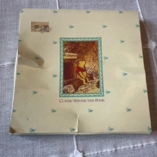 Willitt’s Galleries - Classic Winnie The Pooh - Christmas 1988 Plate