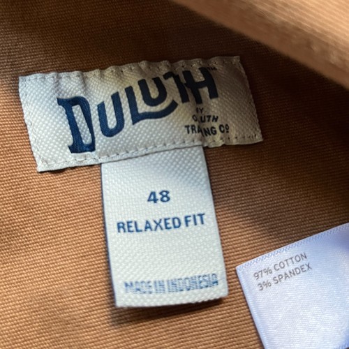 Duluth Trading Co Shorts Mens 48x11 Canvas Cargo Relaxed Fit Utility Work Brown - Picture 2 of 6