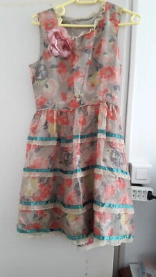 Superbe robe 100% soie beige fleurs orangées T 36 - Photo 1/4