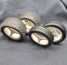 Vintage Schumacher 3-Spoke Wheels for Losi XX 1/10 buggy pro-line and Losi tires