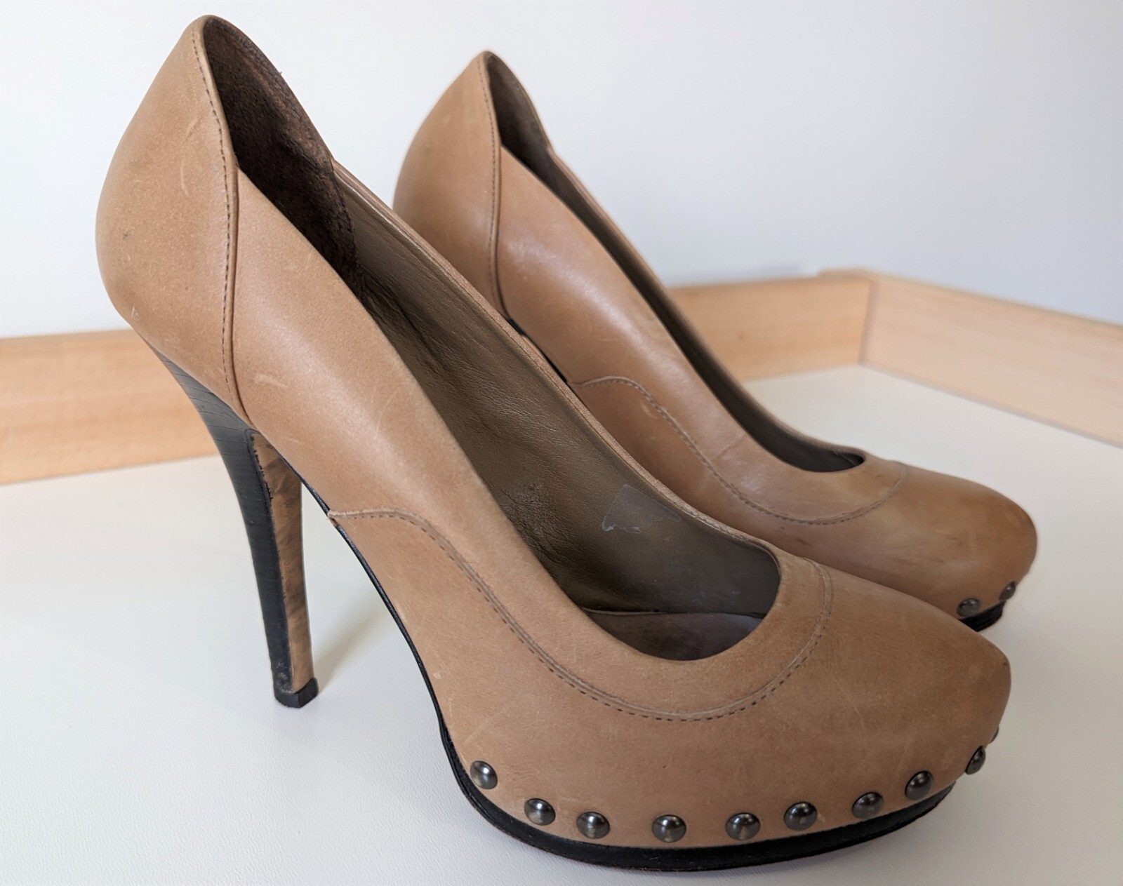 aldo tan pumps