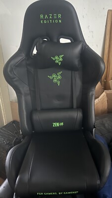 Razor Tarok Essentials  Gaming Stuhl von Zen -schwarz