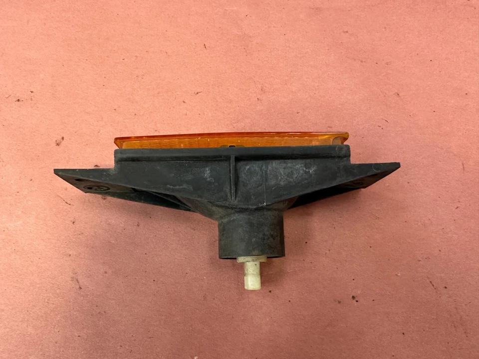 Luz indicadora de giro delantera OEM 168 K millas BMW E28 535I 528e 533I E30 M3 325I Foto 3 de 4