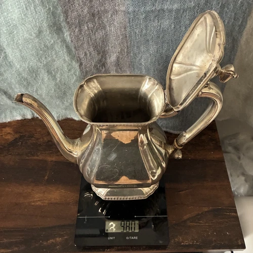 Reed&Barton sterling silver (.930), tea pitcher 2 1/2 pint, no mono, 980G