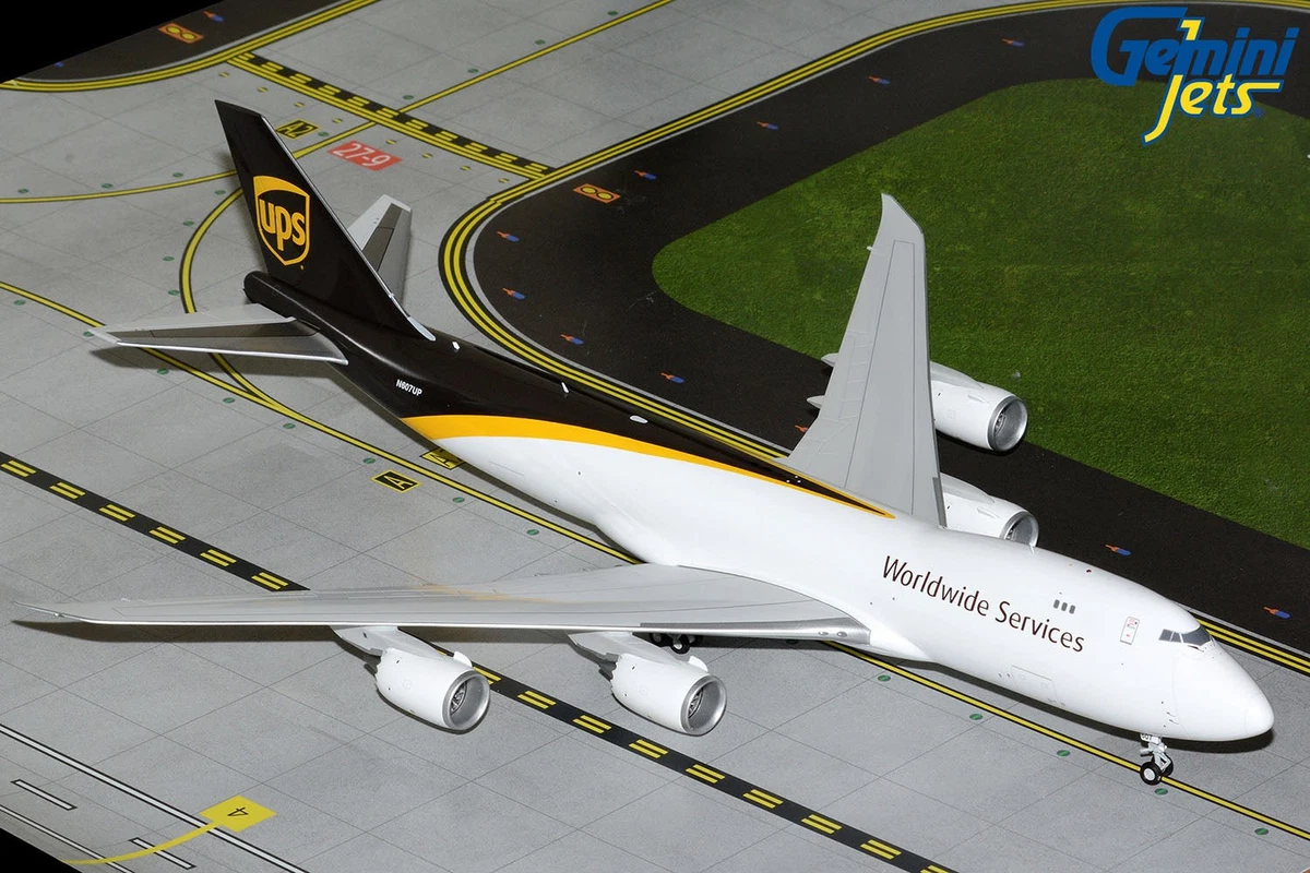 Boeing Boeing 747 Diecast Aircraft & Spacecraft 1:200 Scale for