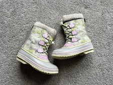 SOREL 'Yoot Pac' Girls Size 2 Winter Boots Lime Gray Chartreuse  Pink Leather