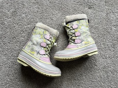 SOREL 'Yoot Pac' Girls Size 2 Winter Boots Lime Gray Chartreuse & Pink Leather