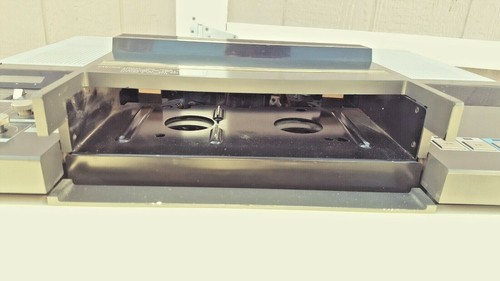 JVC Video Cassette Player CP-5550U 3/4 VTR Tape Handler - Picture 5 of 12