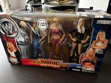 RARE Jakks Pacific WWE Divas (Trish Stratus, Torrie Wilson) Wrestling Figures 