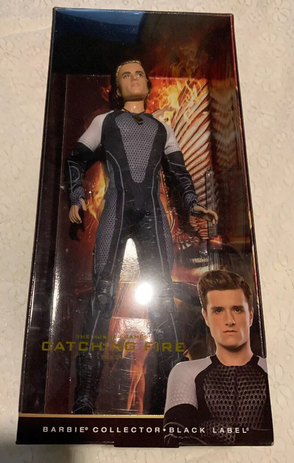 Barbie Collector's Katniss e Peeta.