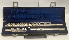 Gemeinhardt ELKHART, Inc M2 A84649 FLUTE with hard black case