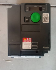 Schneider ATV320U04N4C Frequency Converter 0.37 KW 380V