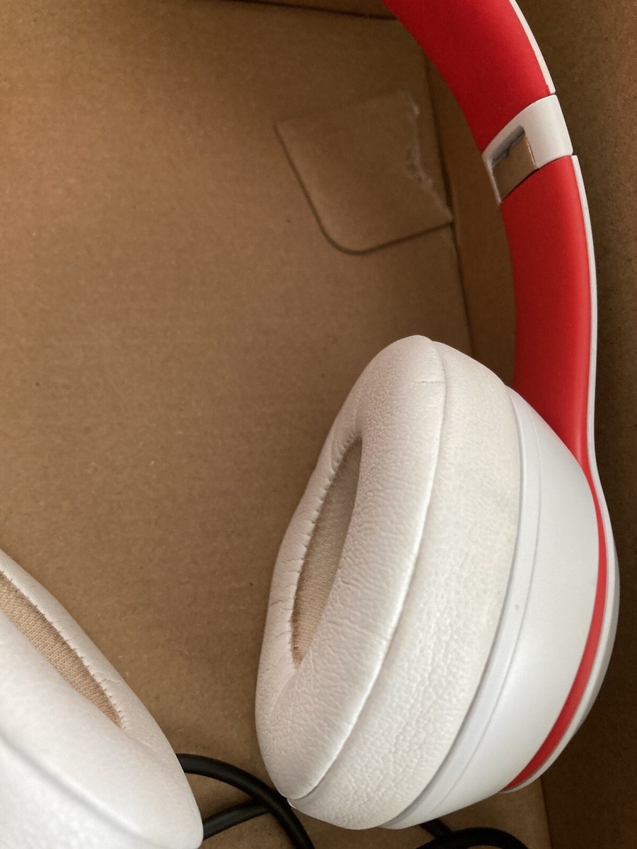 Beats by Dr Dre Solo3 Wireless On-Ear Headphones Limited