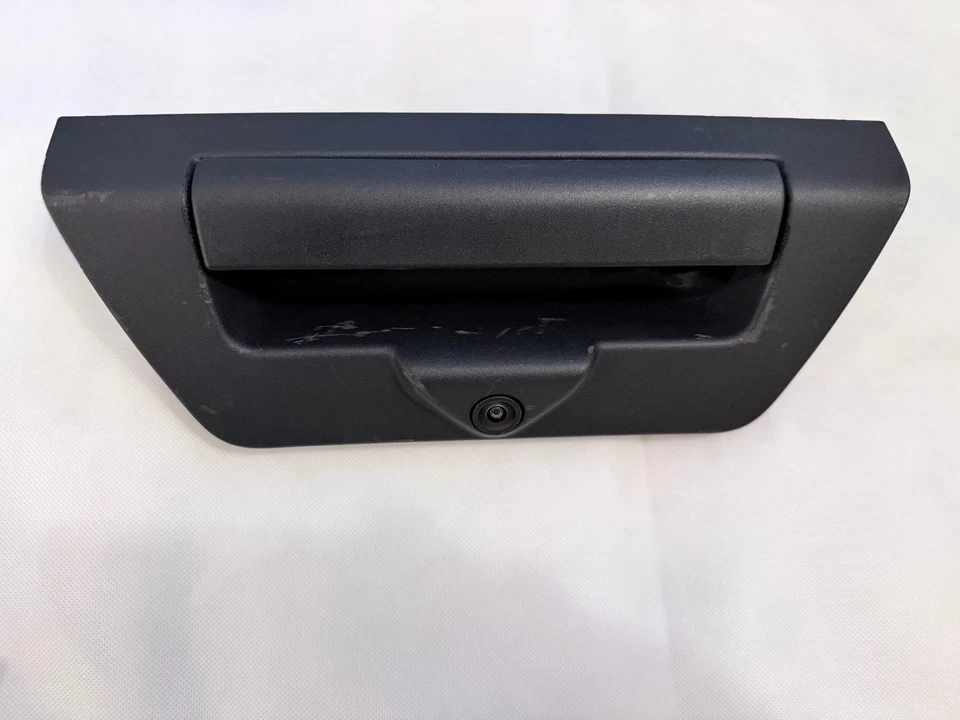 Manija del portón trasero Ford F-150 F150 2015-2020 con cámara OEM negro texturizado Foto 2 de 4