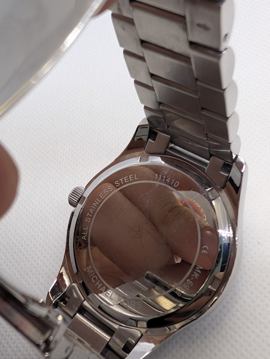 Michael Kors Layton Model Ladies World Map Watch Quartz 44mm MK5958 Silver