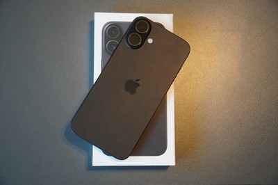 iphone 16 plus 128gb schwarz