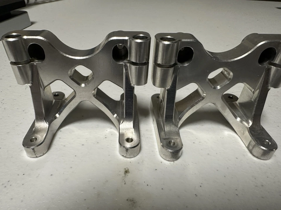 RARE!!! M3 CNC Losi Muggy Towers!  Limited Production! - Image 2 of 4