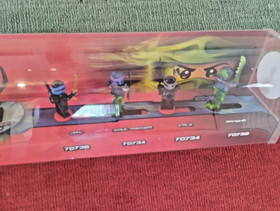 LEGO Ninjago Possession Figures Store Display Case Display Case RARE Promotional 70736