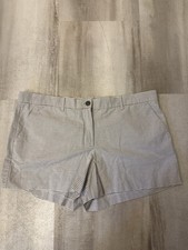Gray and White Bermuda Shorts with Subtle Stripes