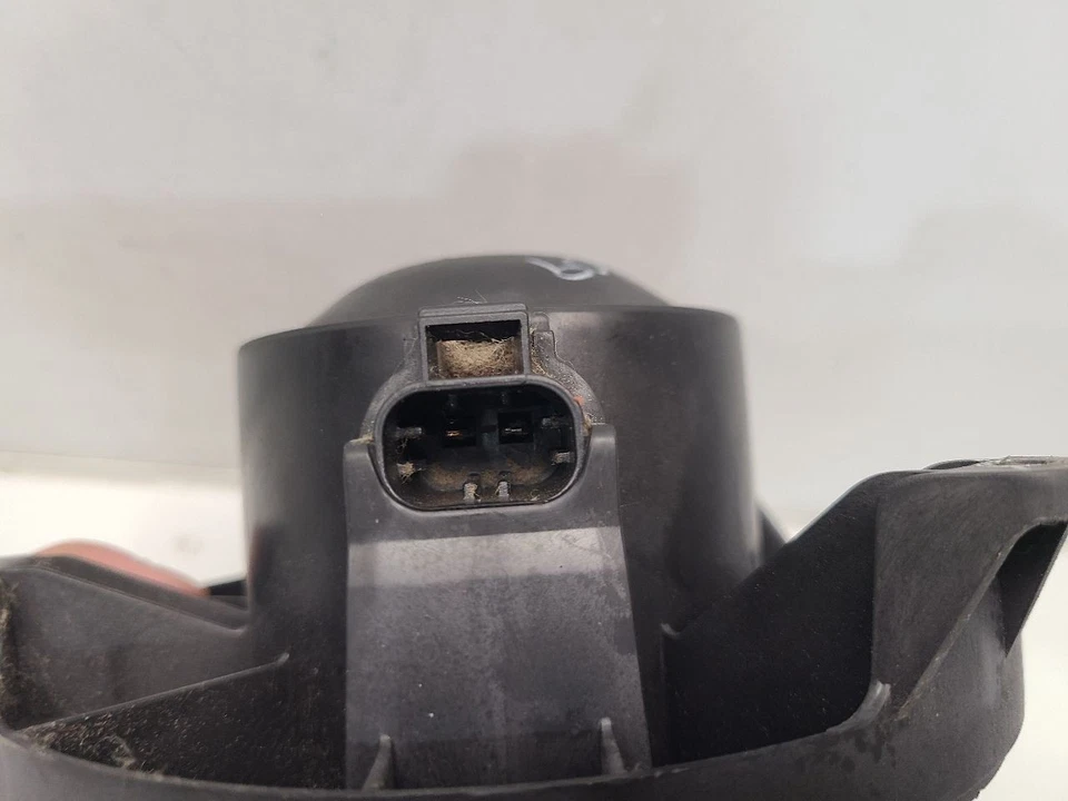 Motor de soprador dianteiro Nissan Xterra 2005-15 - Temperatura manual - Imagem 3 de 4