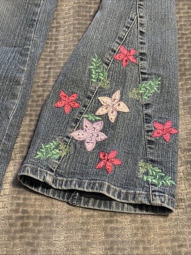 Vintage Arizona Jean Company Girls 12 Regular Flare Leg Jeans Embroidered - Picture 11 of 16