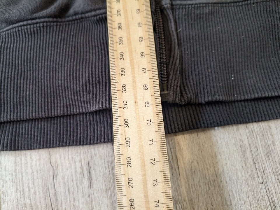 Picture 5 of 9