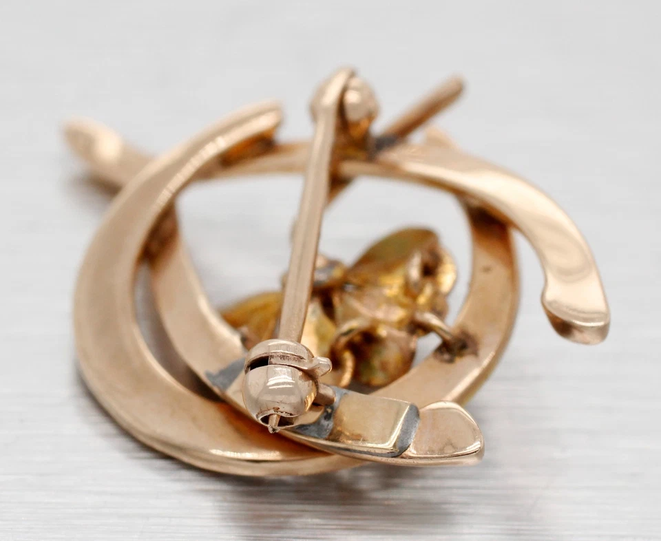 Антикварная брошь на булавке в стиле модерн Lucky из розового золота 10 карат с подковой и поперечным рычагом - Изображение 4 из 4