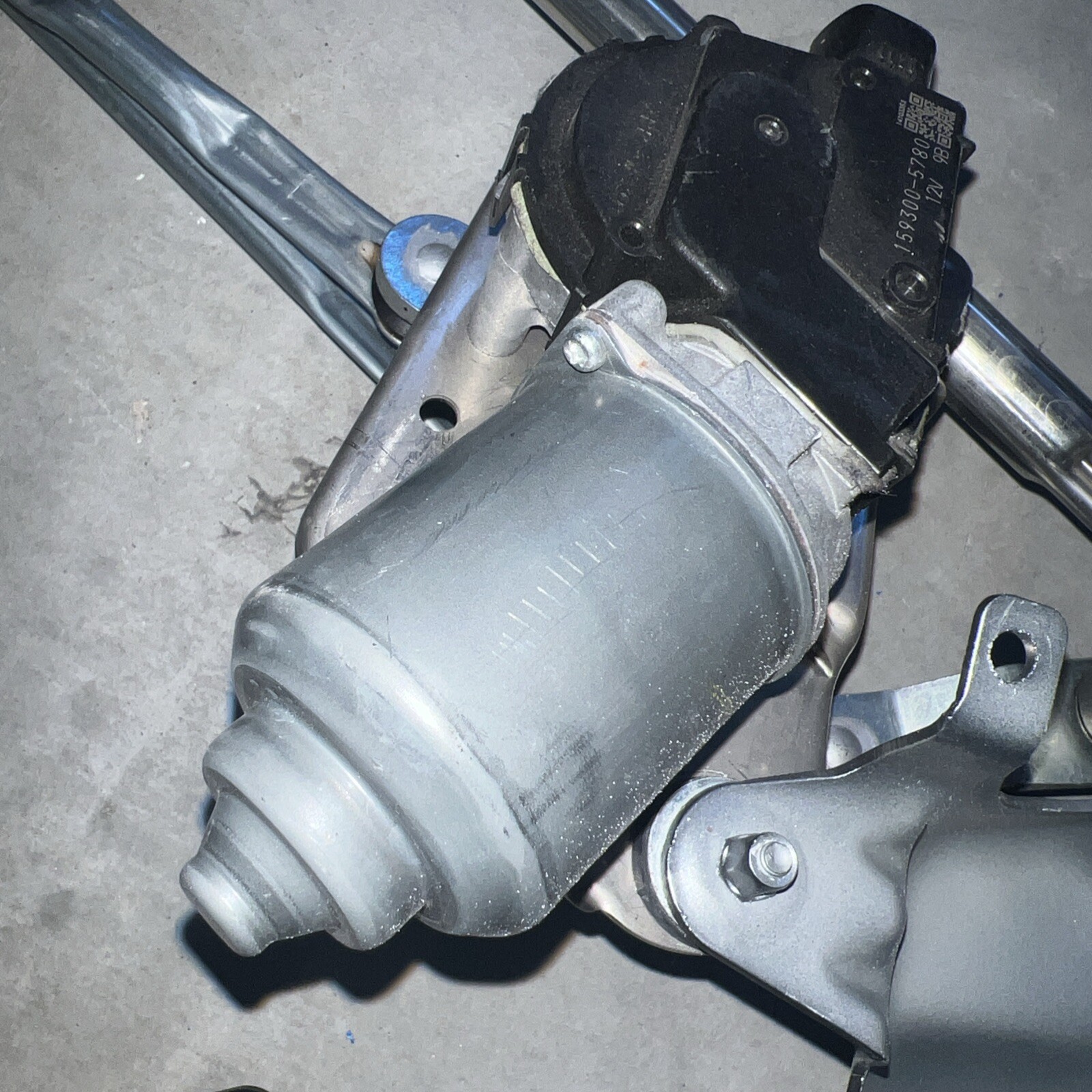 2017-2020 Ferrari Portofino OEM FRONT WIPER MOTOR 