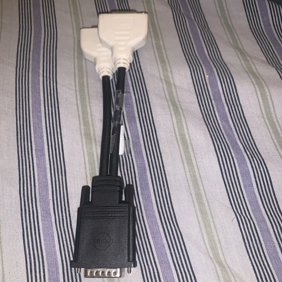 Molex DVI Splitter DMS-59 (male) to Dual DVI-I (female) 1 Foot Molded Cable NICE - Image 2 of 2