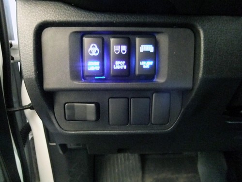 LED Light Bar ON/OFF Push Button Switch W/Wiring For Toyota Tacoma Land Cruiser - Picture 9 of 26