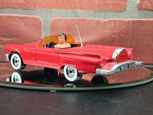 1980 Corgi FORD THUNDERBIRD 1/43 Vegas TV Show Robert Urich *SEE PICS - Picture 10 of 16