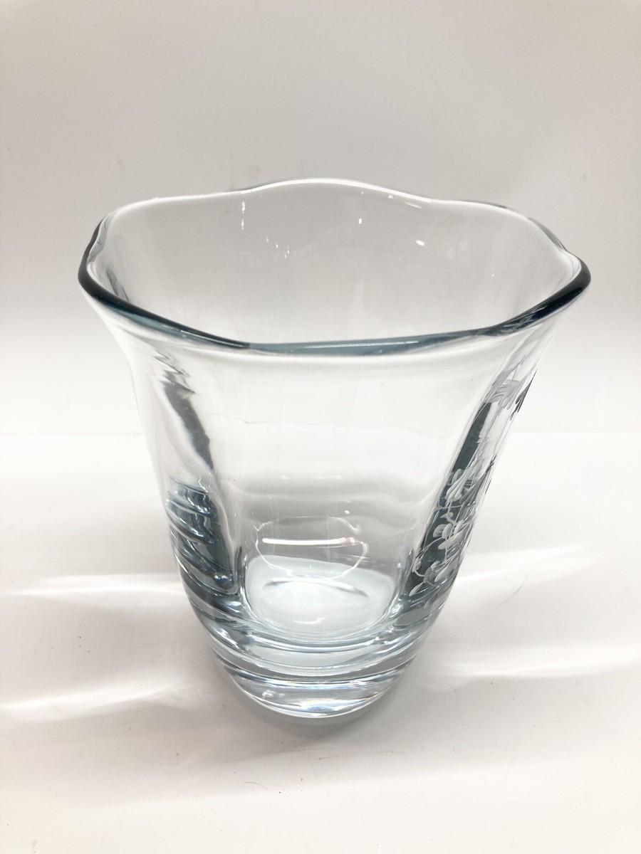 Strombergshyttan Sweden Crystal  Vase、花器 Vtg Strombergshyttan Signed B99 Ice Blue Etched Floral
