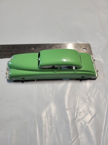 Vintage Tootsietoy Diecast Toy Car 1940's Midgetoy