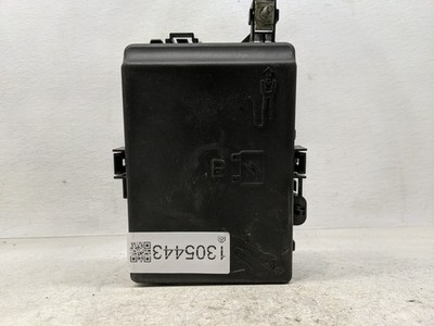 2012-2014 Chrysler 300 Fusebox Fuse Box Relay Module P68202730ab C25G9