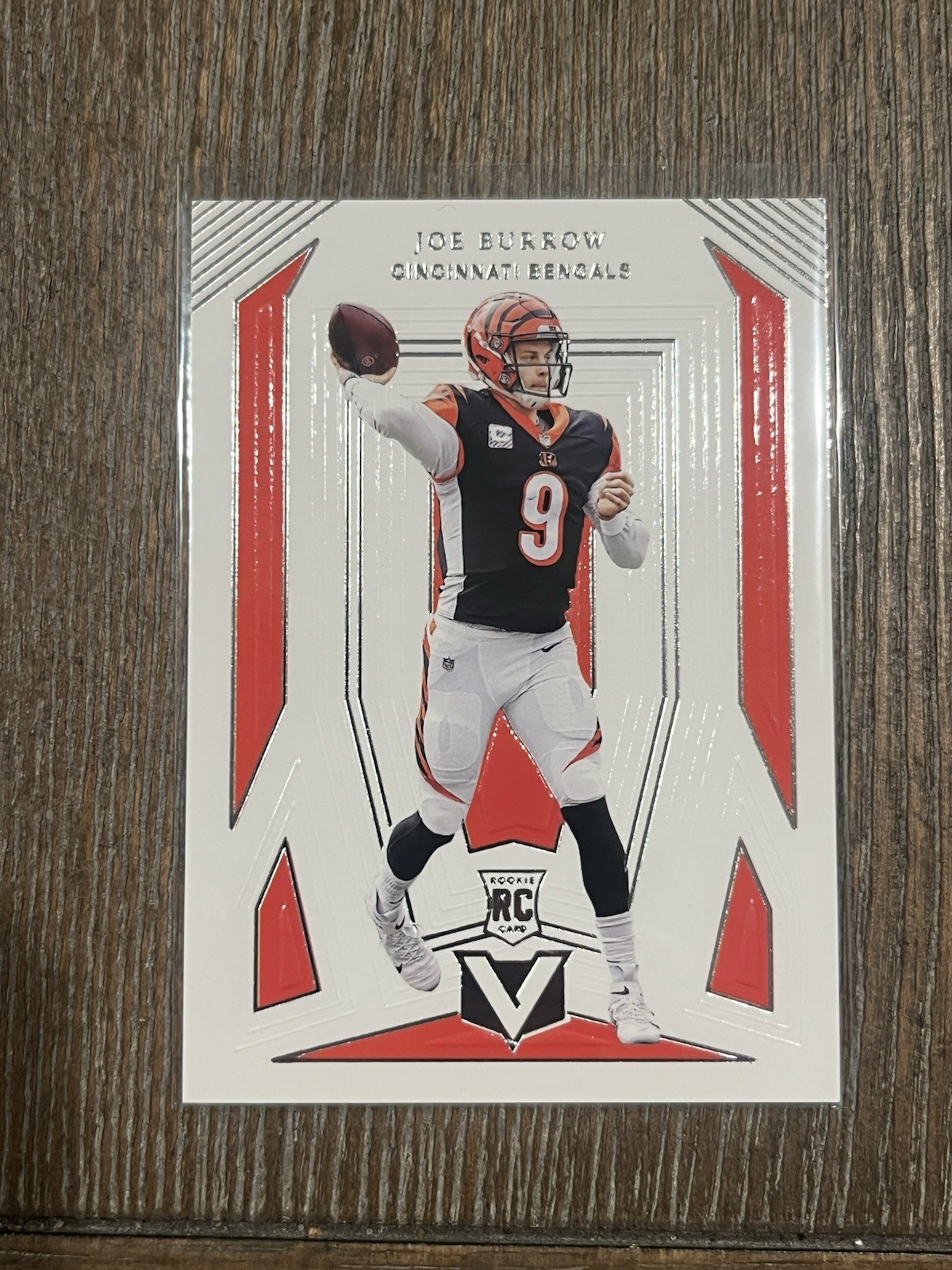 2020 Panini Chronicles Joe Burrow #V-1 Vertex RC Rookie Bengals