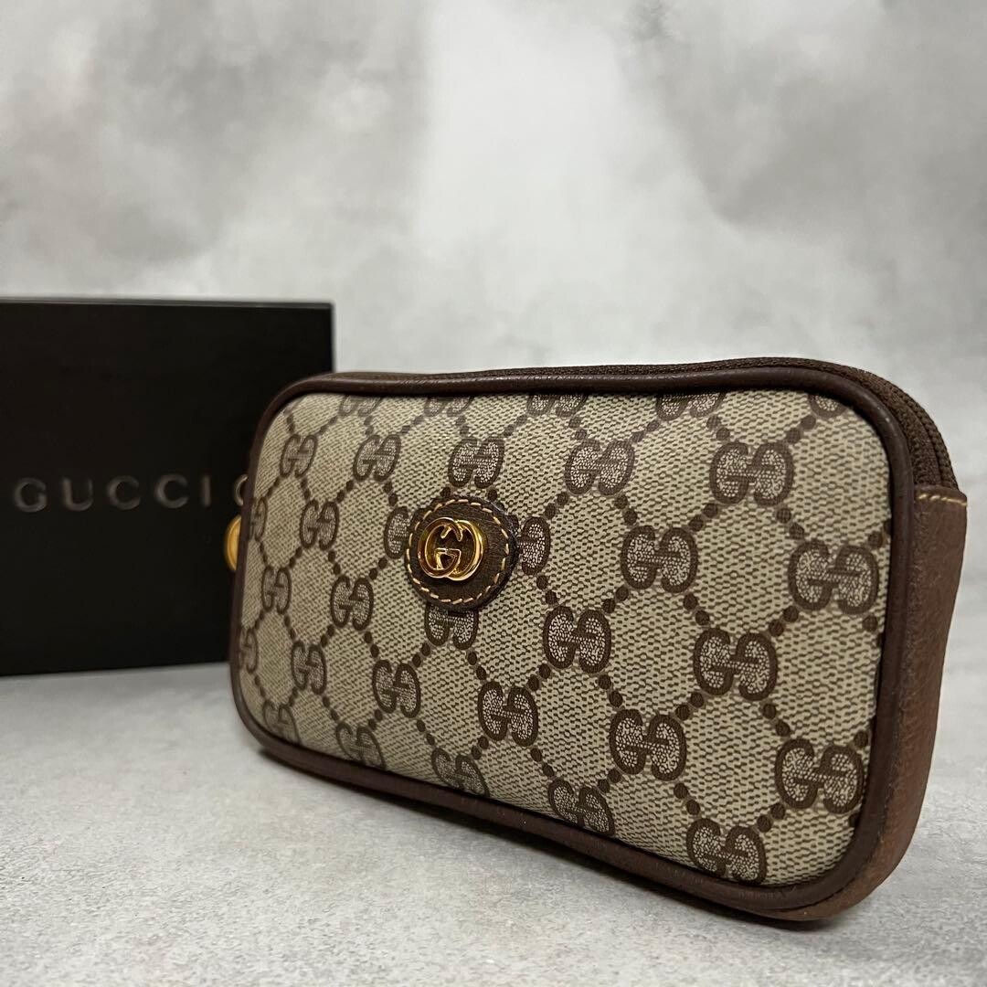 GUCCI GG Supreme PVC Beige Gold Pouch Vintage Womens Authentic 9231