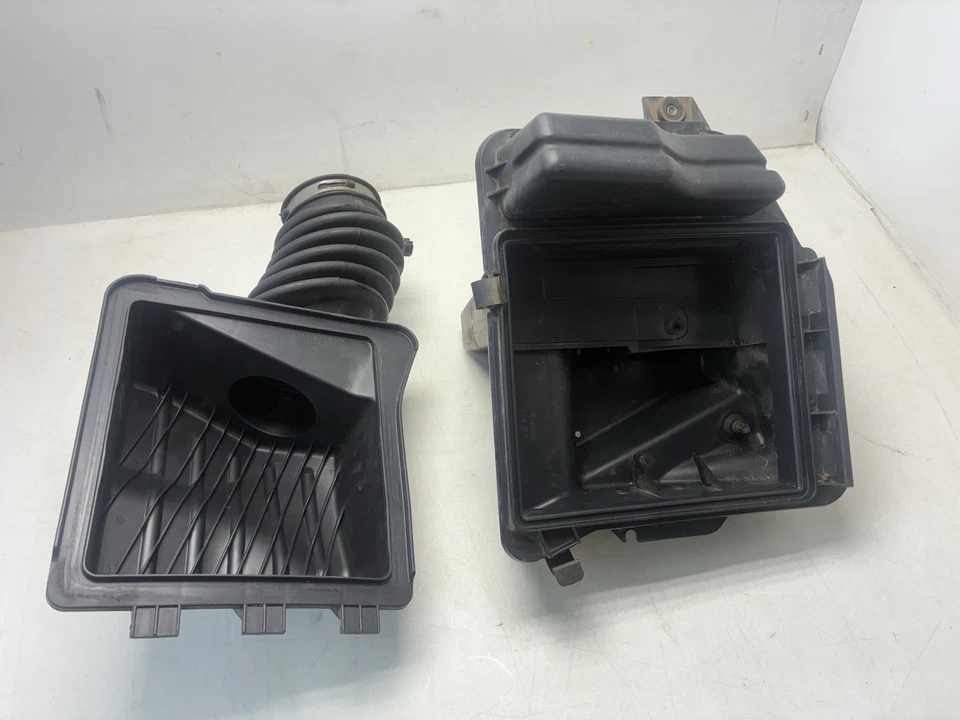 2001 - 2007 道奇 Grand Caravan 3.3 进气清洁盒外壳组件原始设备制造商 — 第 2/4 张图片