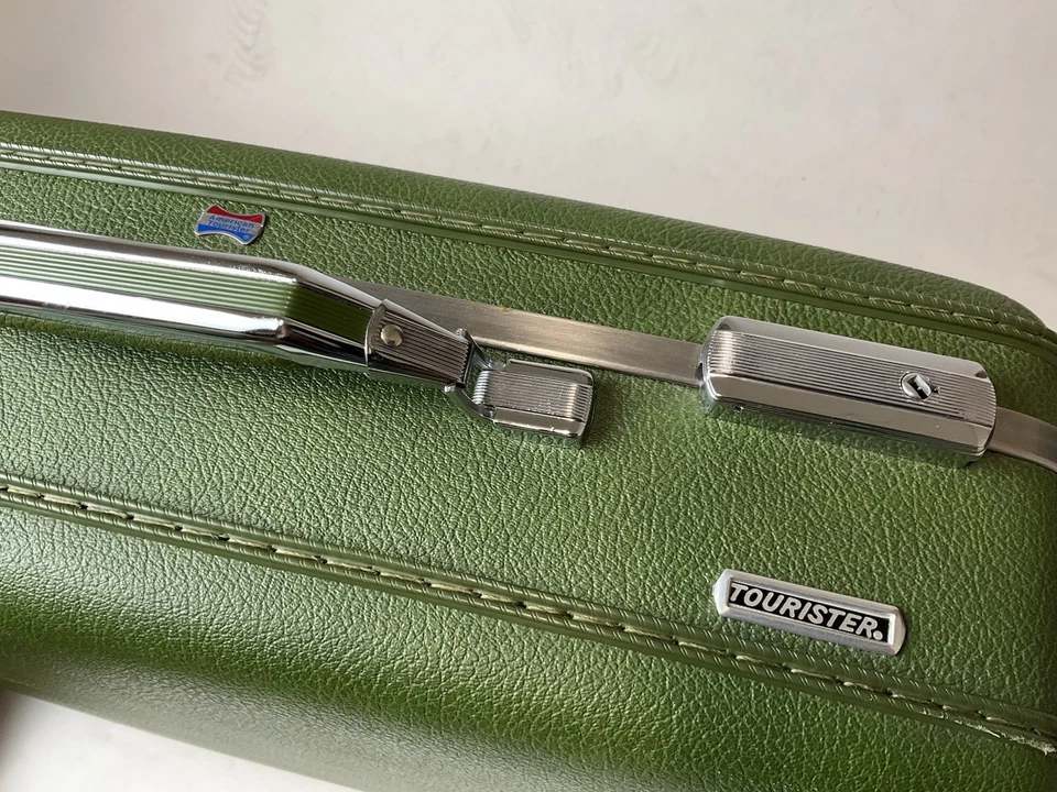 Vtg AMERICAN TOURISTER SUITCASE Hard Shell VINYL Luggage Travel Avocado GREEN - Image 2 of 4