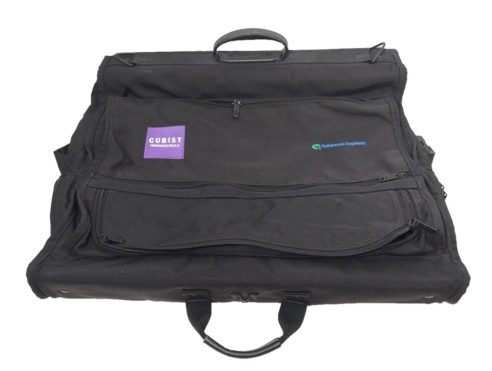 TUMI Alpha Bi-Fold Carry-on Travel Garment Bag Black Ballistic Nylon Zip 231D3 - Image 4 of 4